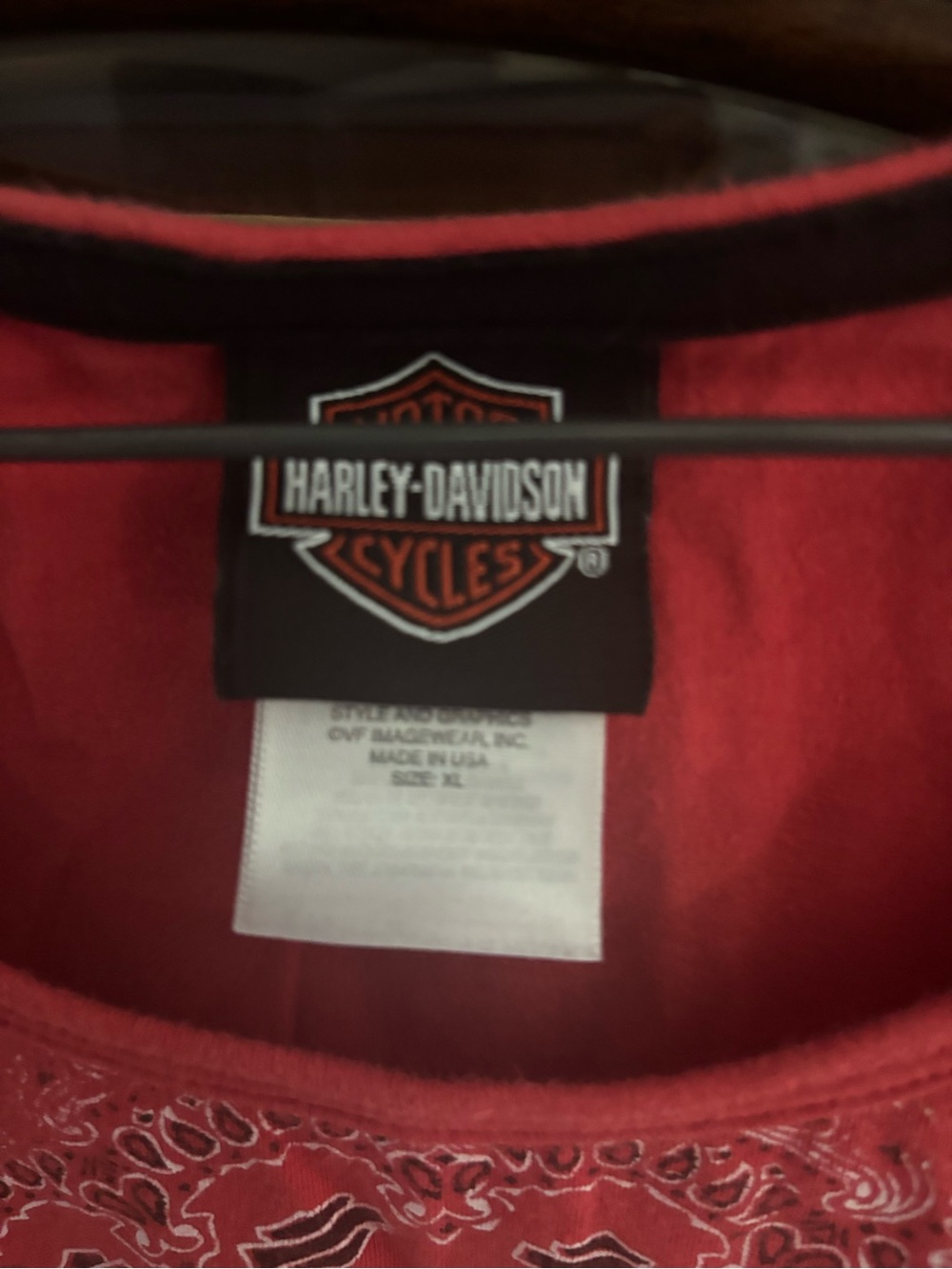 Graphic Red Tank Top - Picture 3 of 4